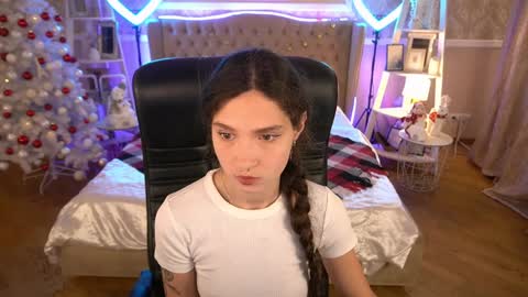 Sasha online show from 12/04/24, 07:56
