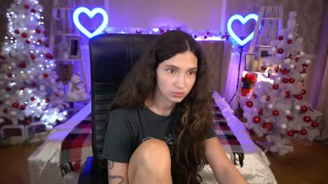 Sasha online show from 12/17/24, 02:01