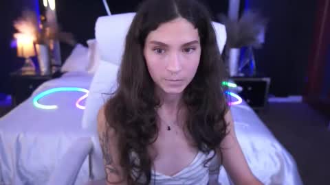 Sasha online show from 10/01/25, 07:09