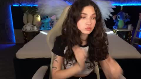 Sasha online show from 10/17/25, 07:05