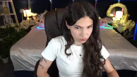 Sasha online show from 06/15/26, 06:54