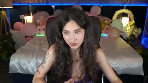 Sasha online show from 07/05/26, 06:59