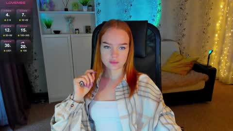 Snapshot of babyfoxyy chatting on 12/05/24, 10:44 maddy online show from 12/05/24, 10:44
