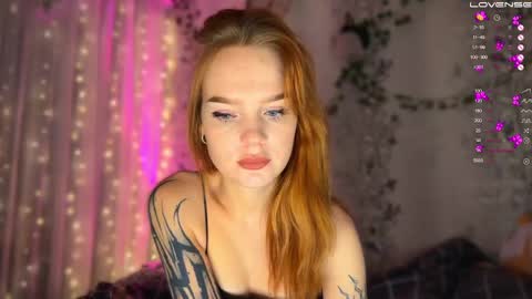 Snapshot of babyfoxyy chatting on 12/11/24, 05:26 maddy online show from 12/11/24, 05:26