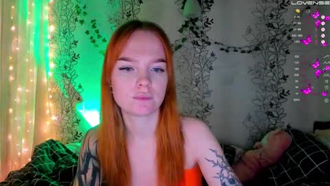 Snapshot of babyfoxyy chatting on 12/14/24, 11:01 maddy online show from 12/14/24, 11:01