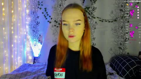 Snapshot of babyfoxyy chatting on 12/16/24, 08:26 maddy online show from 12/16/24, 08:26