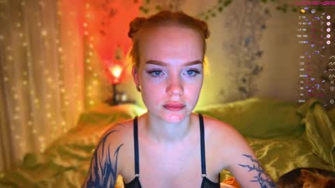 Snapshot of babyfoxyy chatting on 02/10/25, 07:28 maddy online show from 02/10/25, 07:28