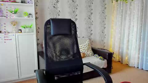 Snapshot of babyfoxyy chatting on 09/26/25, 10:52 maddy online show from 09/26/25, 10:52