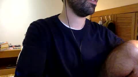 Tom A.    online show from 02/03/25, 07:42