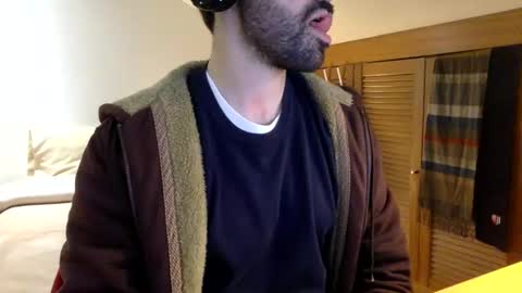 Tom A.    online show from 02/04/25, 09:52