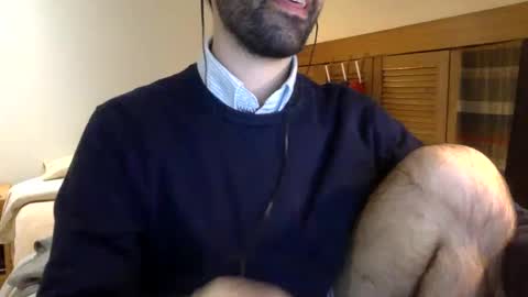 Tom A.    online show from 02/05/25, 06:37