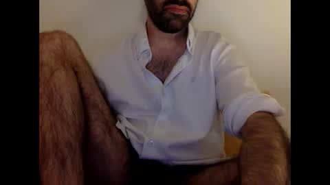 Tom A.    online show from 10/28/25, 05:15