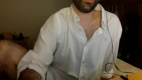 Tom A.    online show from 11/17/25, 01:55