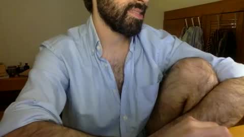 Tom A.    online show from 12/01/25, 06:13