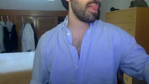 Tom A.    online show from 05/24/26, 03:17