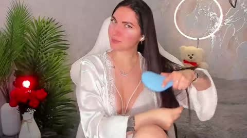 Snapshot of babyisperfect chatting on 12/02/25, 03:12 Sophia online show from 12/02/25, 03:12