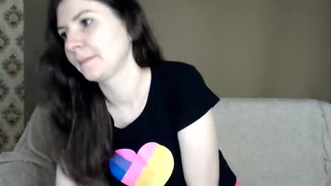 babykaten online show from 10/02/25, 01:56