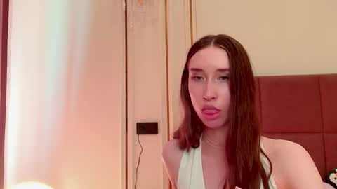 Snapshot of babylisabrown chatting on 05/16/26, 10:36 Annie online show from 05/16/26, 10:36