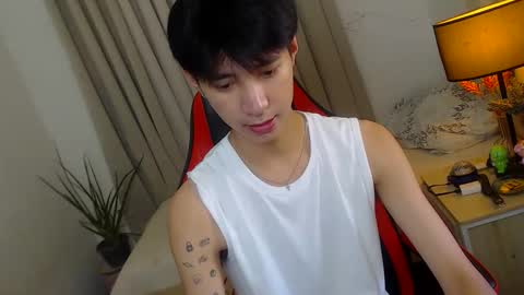 Snapshot of babymasterbater chatting on 10/03/25, 08:11 call me james online show from 10/03/25, 08:11