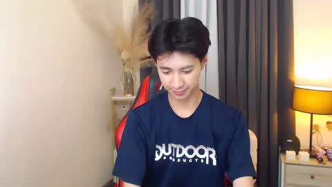 Snapshot of babymasterbater chatting on 10/19/25, 07:47 call me james online show from 10/19/25, 07:47