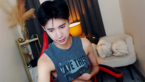 Snapshot of babymasterbater chatting on 11/23/25, 09:53 call me james online show from 11/23/25, 09:53