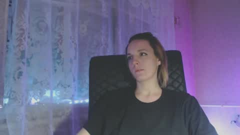 Snapshot of babymuro4ka chatting on 12/29/24, 03:44 Sonya online show from 12/29/24, 03:44