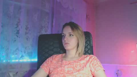 Snapshot of babymuro4ka chatting on 02/12/25, 11:51 Sonya online show from 02/12/25, 11:51
