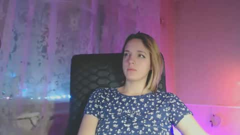 Snapshot of babymuro4ka chatting on 02/21/25, 08:49 Sonya online show from 02/21/25, 08:49
