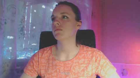 Snapshot of babymuro4ka chatting on 03/03/25, 04:47 Sonya online show from 03/03/25, 04:47