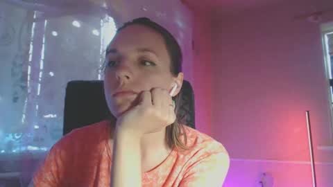 Snapshot of babymuro4ka chatting on 03/04/25, 05:53 Sonya online show from 03/04/25, 05:53