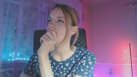 Snapshot of babymuro4ka chatting on 03/07/25, 11:49 Sonya online show from 03/07/25, 11:49