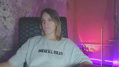 Snapshot of babymuro4ka chatting on 10/07/25, 06:16 Sonya online show from 10/07/25, 06:16