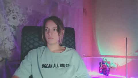 Snapshot of babymuro4ka chatting on 10/09/25, 05:55 Sonya online show from 10/09/25, 05:55