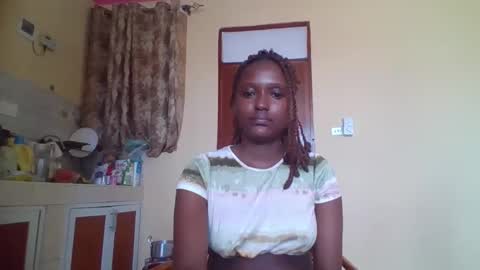 Snapshot of babyprincess7 chatting on 09/20/25, 09:43 babyprincess7 online show from 09/20/25, 09:43