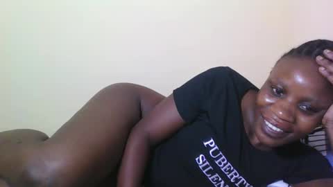 Snapshot of babyrozillah chatting on 09/13/25, 09:25 PRISCILLAH online show from 09/13/25, 09:25