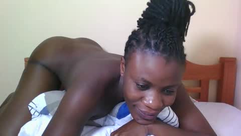 Snapshot of babyrozillah chatting on 11/09/25, 06:39 PRISCILLAH online show from 11/09/25, 06:39