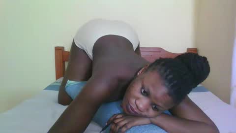 PRISCILLAH online show from 05/17/26, 09:00