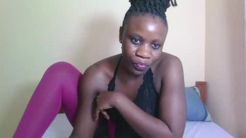PRISCILLAH online show from 07/06/26, 07:05