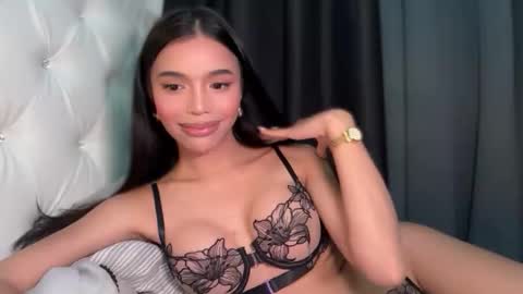 Snapshot of babysabrinaxx chatting on 10/25/25, 04:13 babysabrinaxx online show from 10/25/25, 04:13