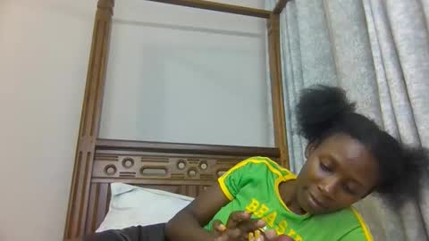 babytylerr online show from 11/12/25, 07:35