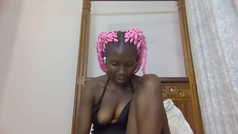 babytylerr online show from 11/25/25, 07:03