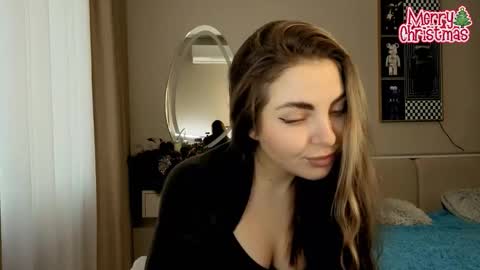 Snapshot of babyy_doll chatting on 12/22/25, 08:00 JOIN FAN CLUB TO GET MY CONTENT FOR FREE online show from 12/22/25, 08:00