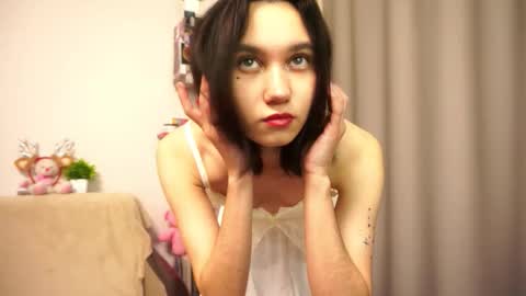 Snapshot of babyydolll69 chatting on 10/23/25, 12:37 babyydolll69 online show from 10/23/25, 12:37