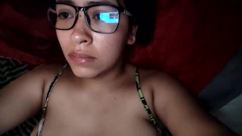 Snapshot of babyymango_ chatting on 04/15/26, 04:36 Gisselle online show from 04/15/26, 04:36