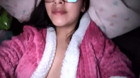 Snapshot of babyymango_ chatting on 05/09/26, 10:53 Gisselle online show from 05/09/26, 10:53