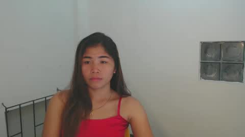 Snapshot of backsaraylover chatting on 02/13/25, 12:11 backsaraylover online show from 02/13/25, 12:11