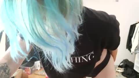 Honey online show from 06/13/26, 10:46
