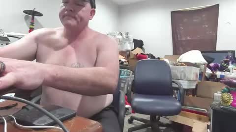 Snapshot of bad_boy4u2abuse chatting on 10/16/25, 09:49 bad_boy4u2abuse online show from 10/16/25, 09:49