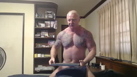 Snapshot of bad_boy_jamie chatting on 03/06/25, 05:03 bad_boy_jamie online show from 03/06/25, 05:03