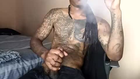 Snapshot of bad_dawgg chatting on 07/13/26, 08:28 rastafaria online show from 07/13/26, 08:28